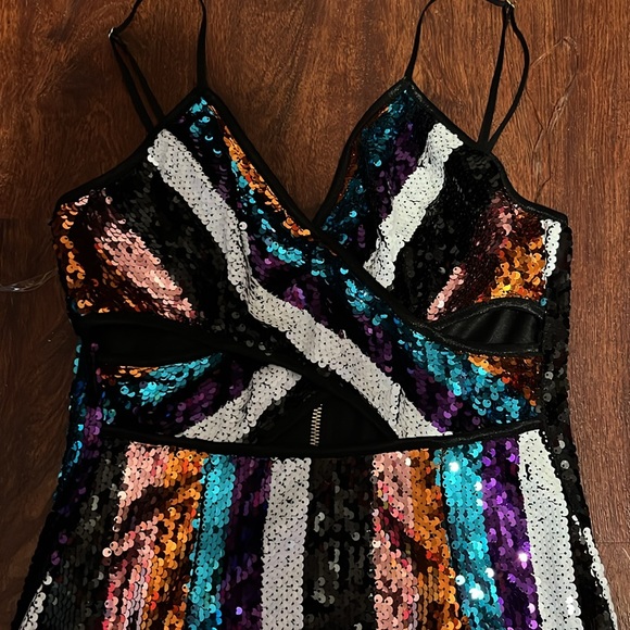 Striped sequin dress - NWOT - Picture 2 of 4